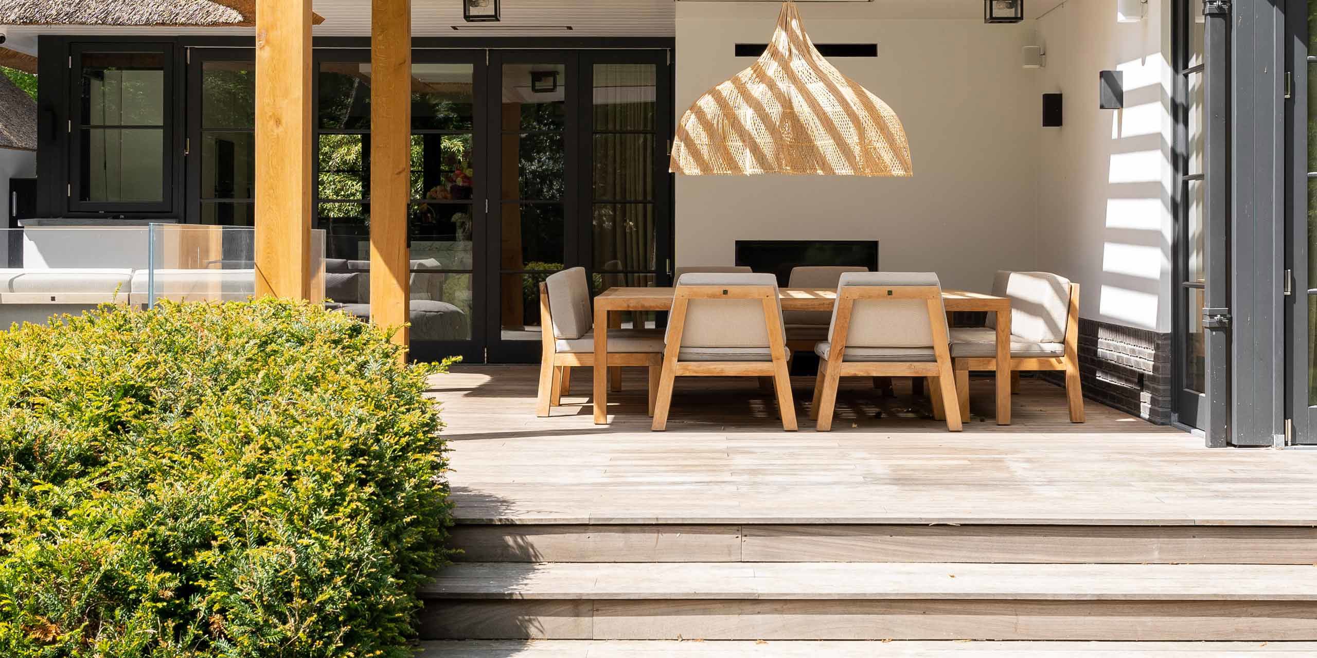 Mooi teak tuinset